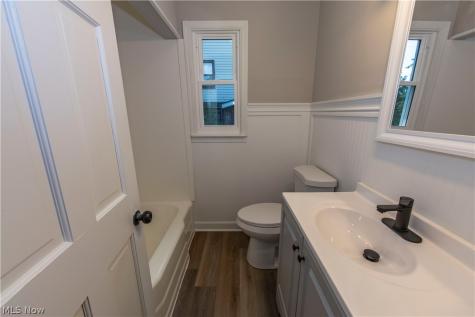 124 Westover Drive Akron OH 44313