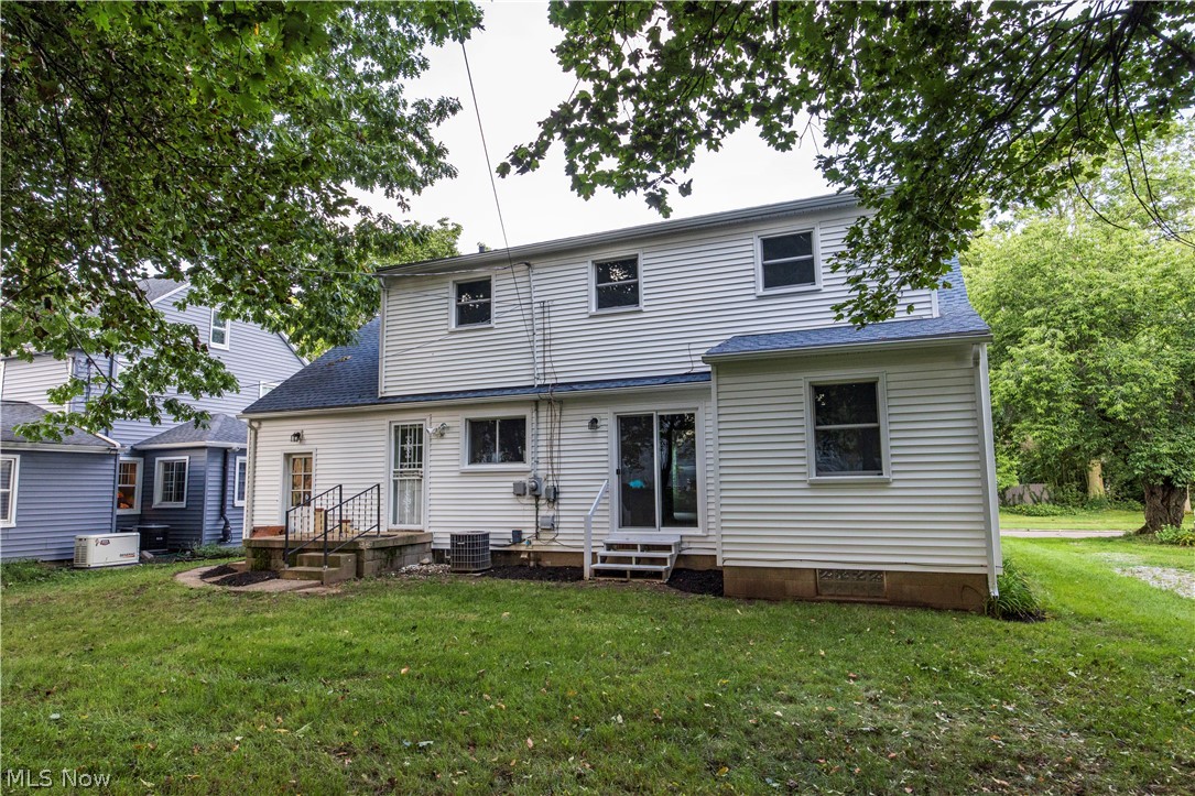 124 Westover Drive Akron OH 44313