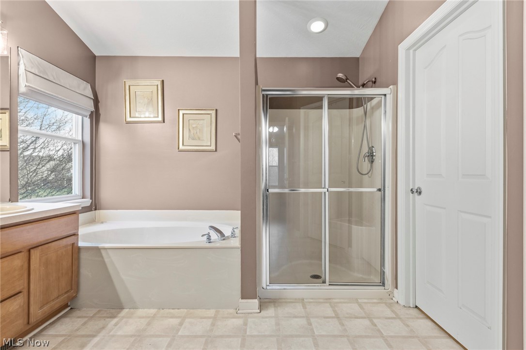 1181 Hamilton Drive Broadview Heights OH 44147