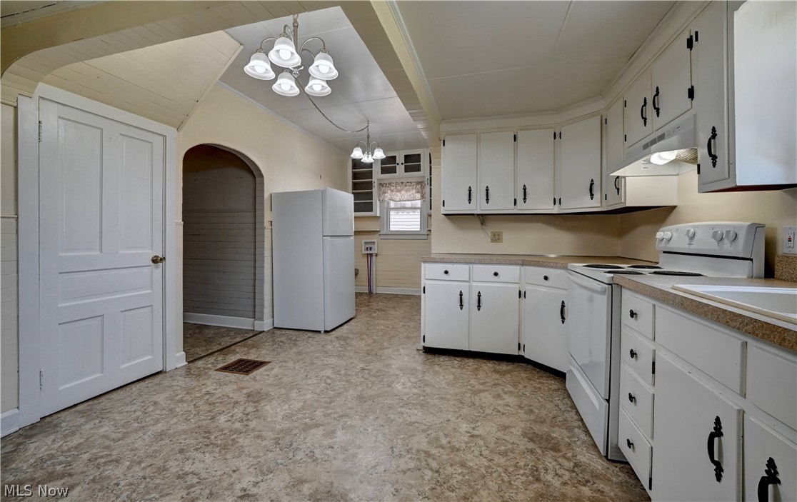 129 2nd Street SW Strasburg OH 44680