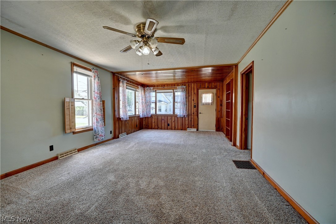 129 2nd Street SW Strasburg OH 44680