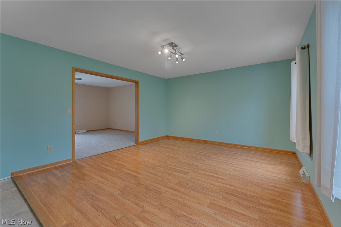 264 W Main Street Canfield OH 44406