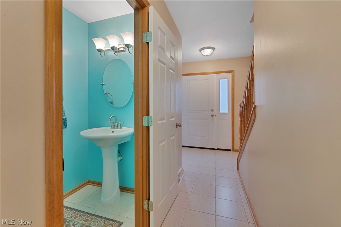 264 W Main Street Canfield OH 44406