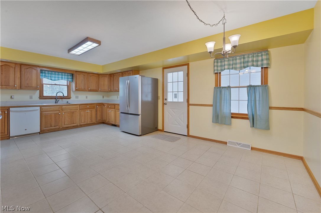 264 W Main Street Canfield OH 44406