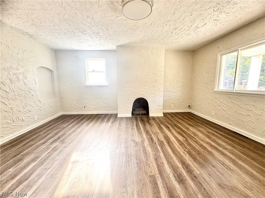2044 E 29th Street Lorain OH 44055