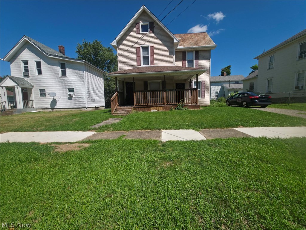 1203 Woodland Street NW Warren OH 44483