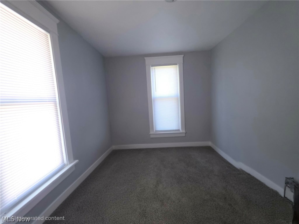 1203 Woodland Street NW Warren OH 44483