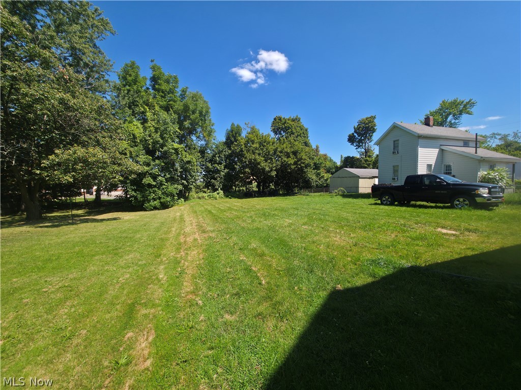 1203 Woodland Street NW Warren OH 44483