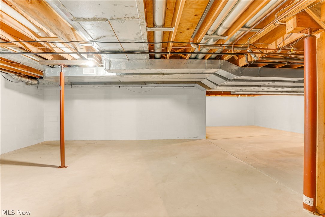 13015 Pearl Road Chardon OH 44024