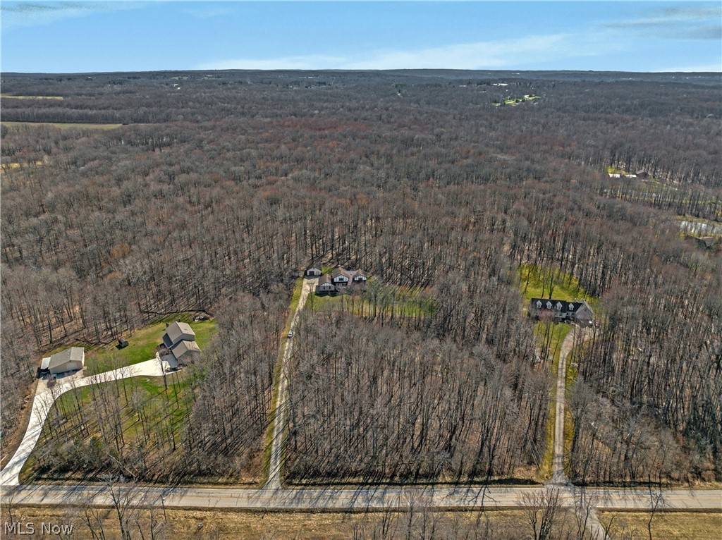 13015 Pearl Road Chardon OH 44024