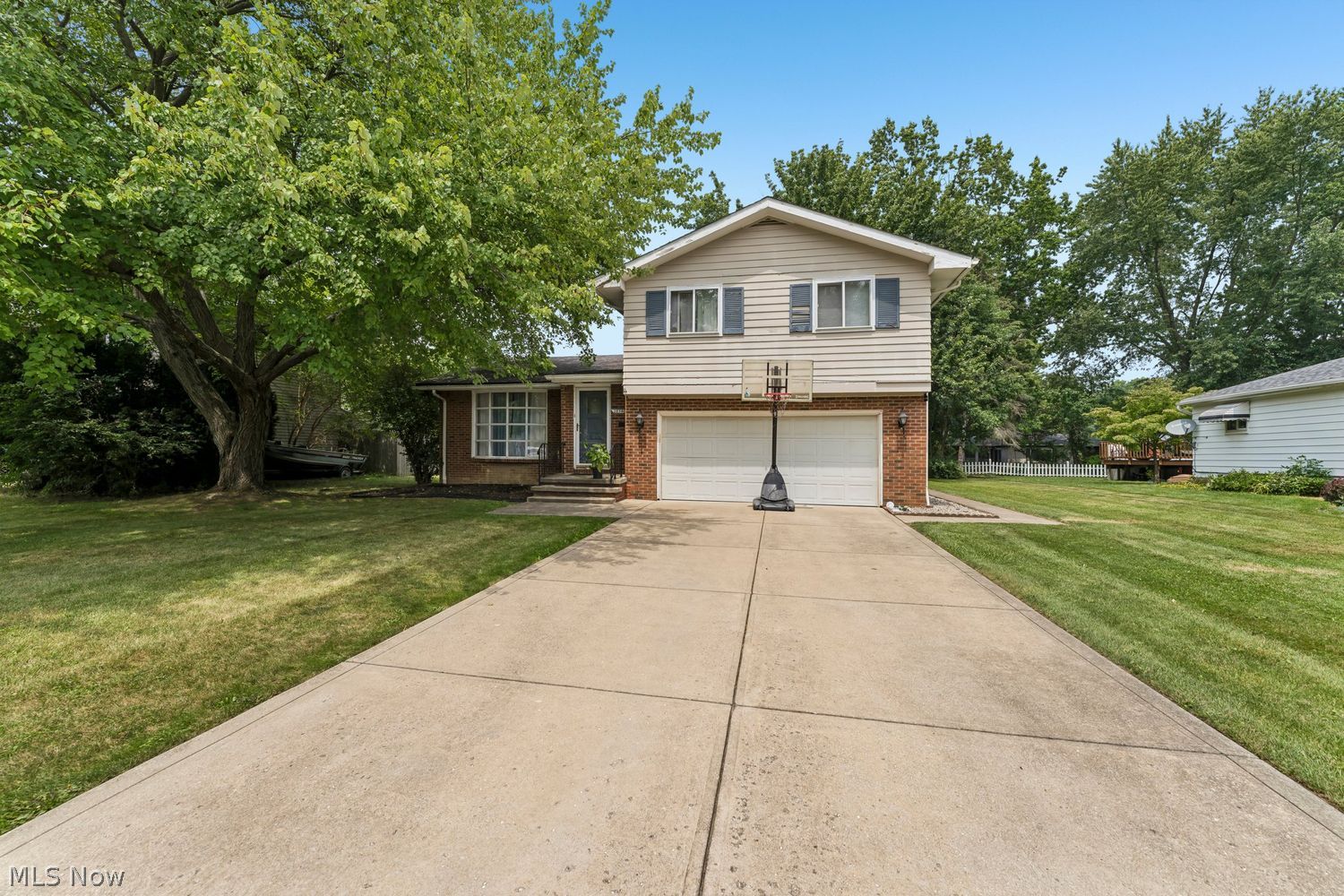28546 Spruce Drive North Olmsted OH 44070