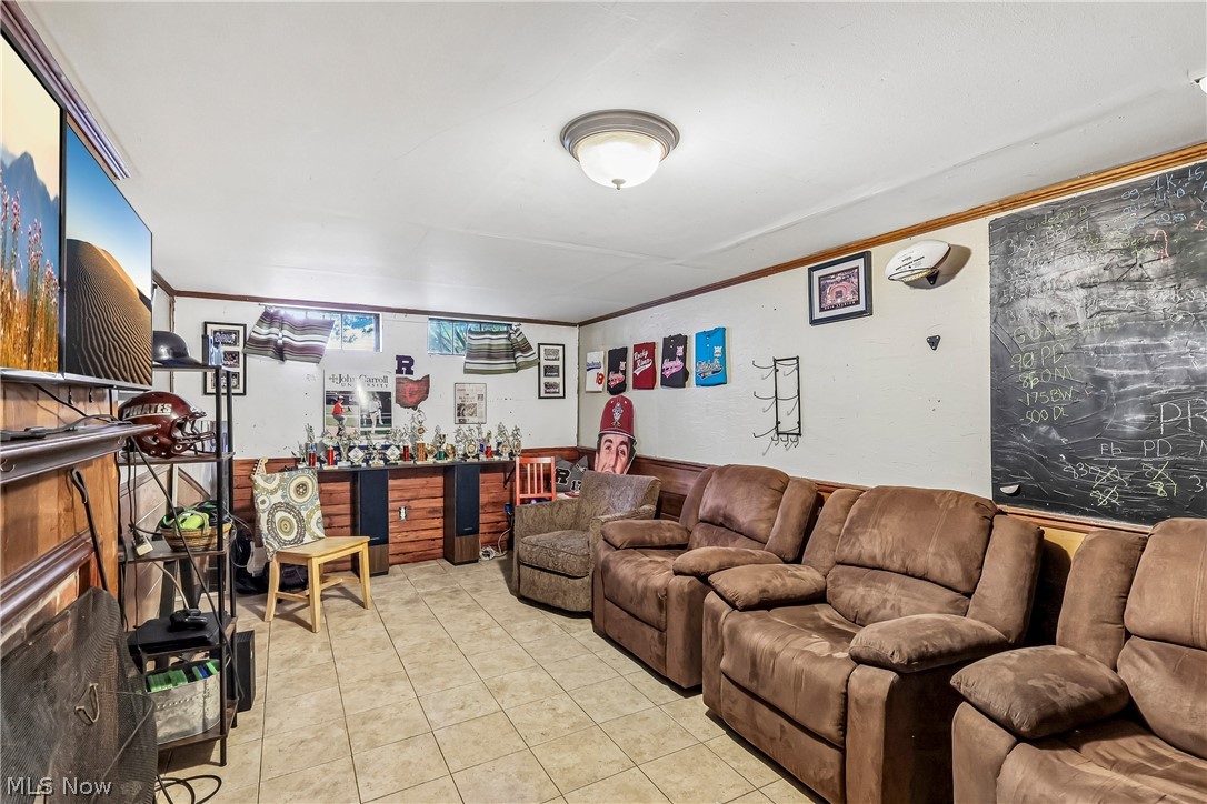 19730 Laurel Avenue Rocky River OH 44116