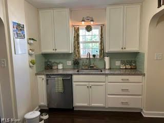 19730 Laurel Avenue Rocky River OH 44116