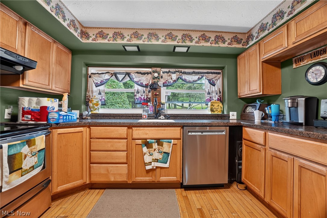 13300 Old State Road Huntsburg OH 44046