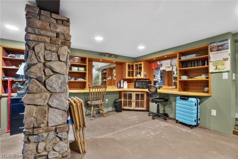 13300 Old State Road Huntsburg OH 44046
