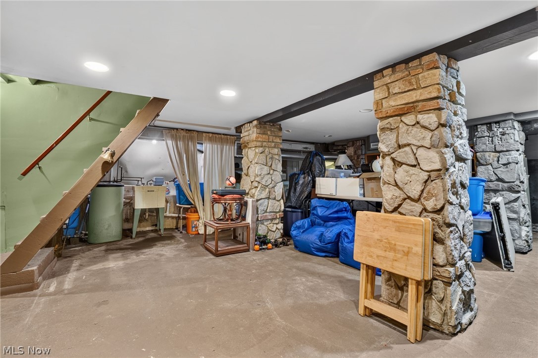 13300 Old State Road Huntsburg OH 44046