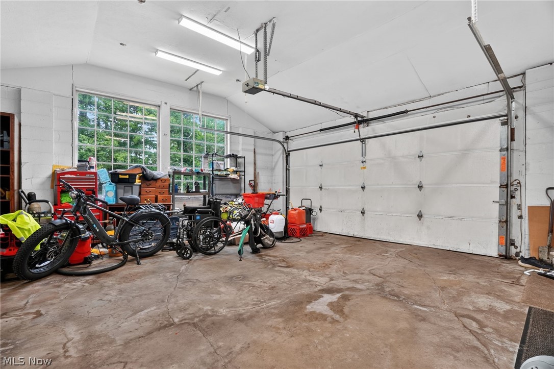 13300 Old State Road Huntsburg OH 44046