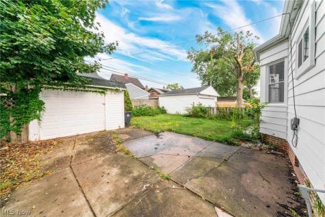 3114 W 160th Street Cleveland OH 44111
