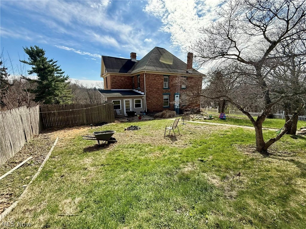 305 Gardendale Street East Liverpool OH 43920