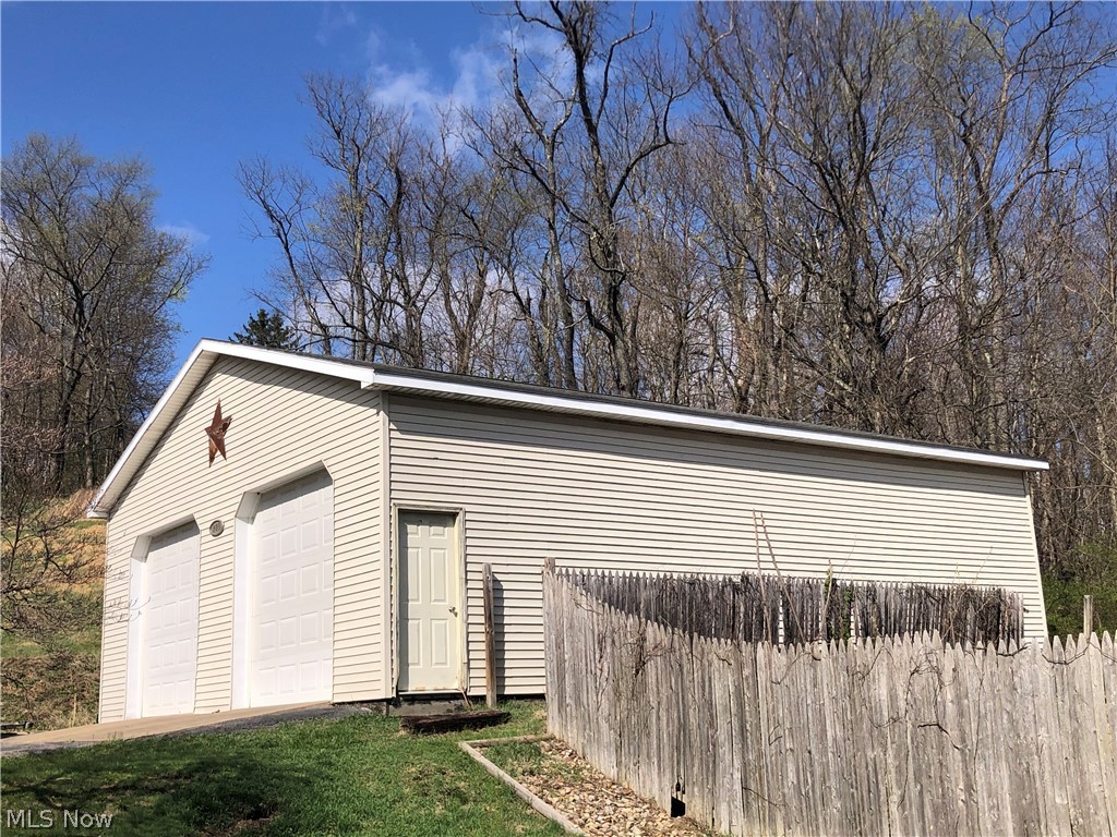 305 Gardendale Street East Liverpool OH 43920