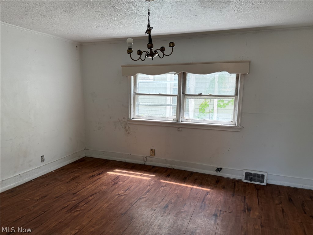 810 N 6th Avenue Steubenville OH 43952