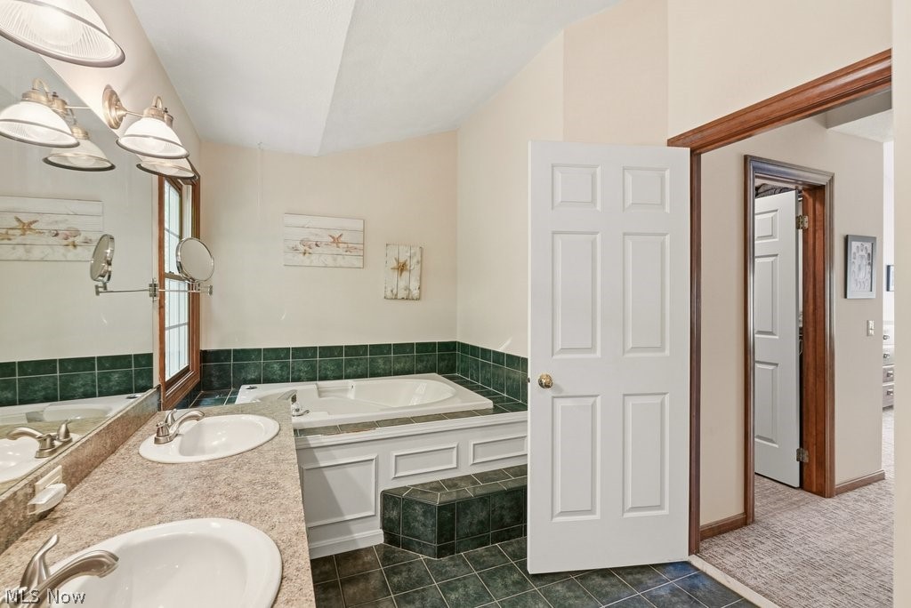 11245 Wellington Drive Chardon OH 44024