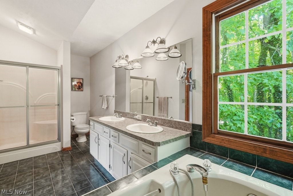 11245 Wellington Drive Chardon OH 44024