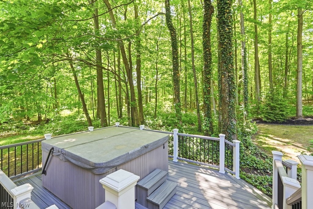 11245 Wellington Drive Chardon OH 44024