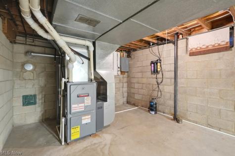 3454 Shellhart Road Norton OH 44203