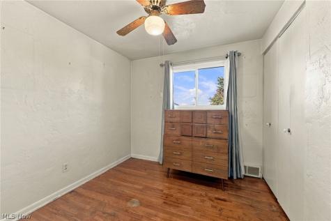 13670 Brookdale Avenue Brook Park OH 44142