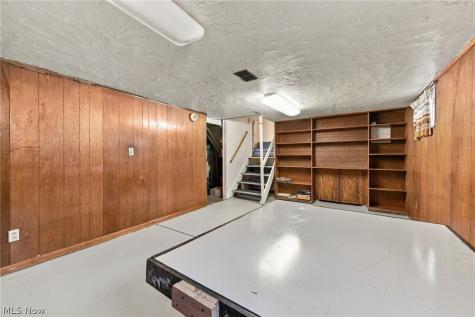 13670 Brookdale Avenue Brook Park OH 44142