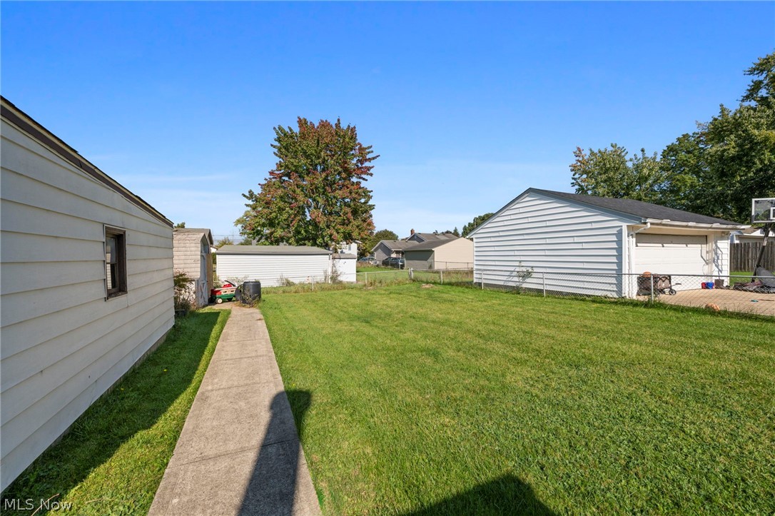 13670 Brookdale Avenue Brook Park OH 44142
