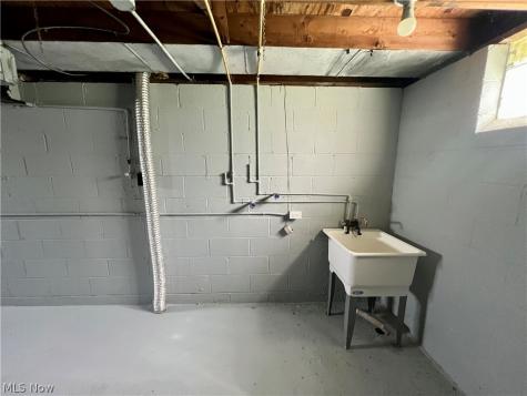 3059 E 73rd Street Cleveland OH 44104