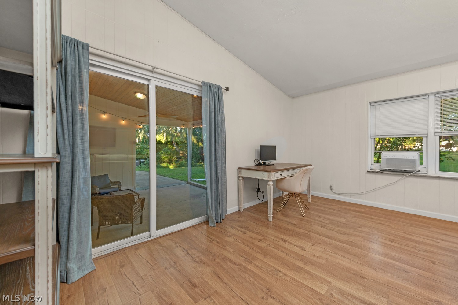 29626 Wolf Road Bay Village OH 44140