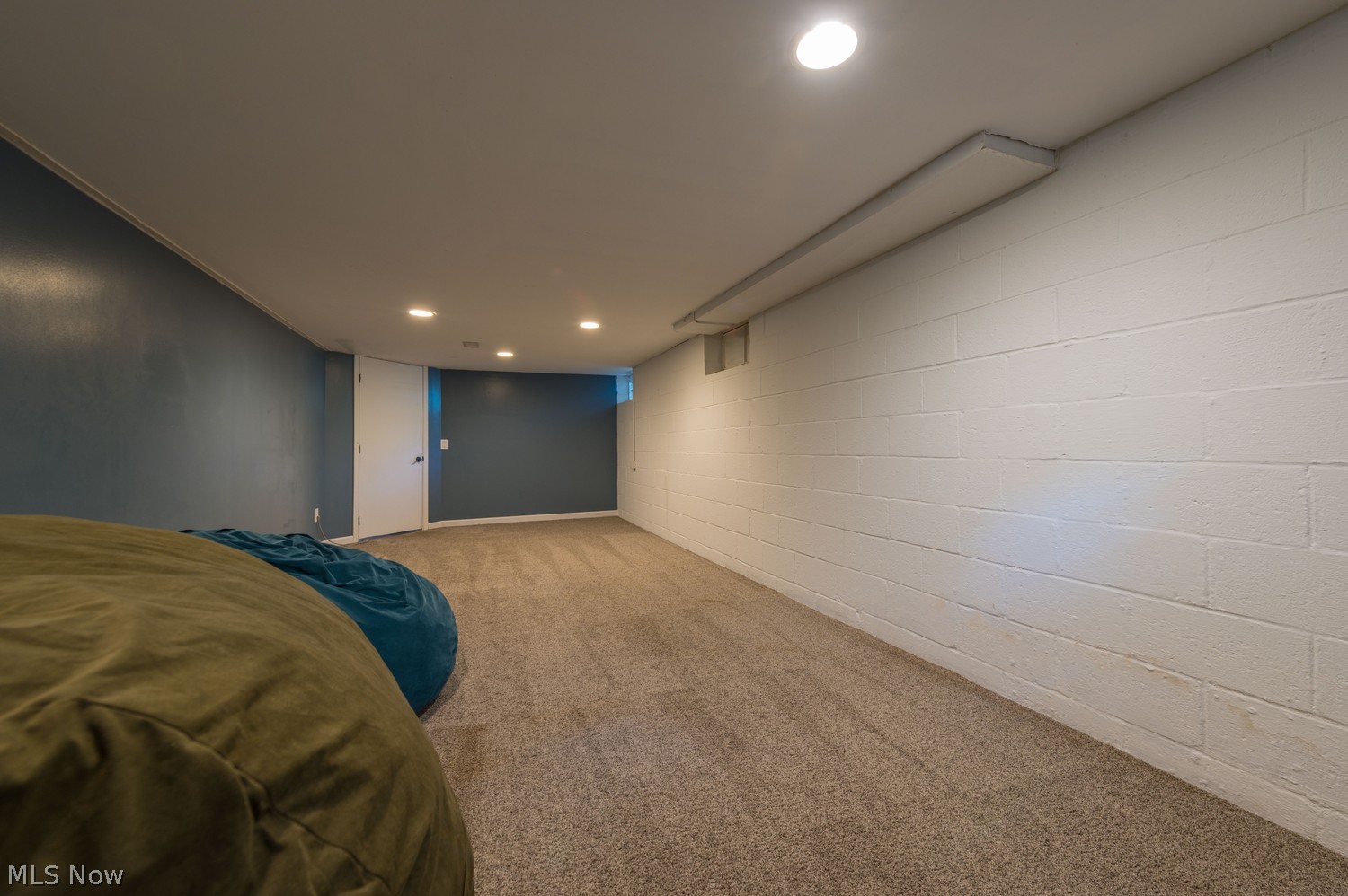 29626 Wolf Road Bay Village OH 44140