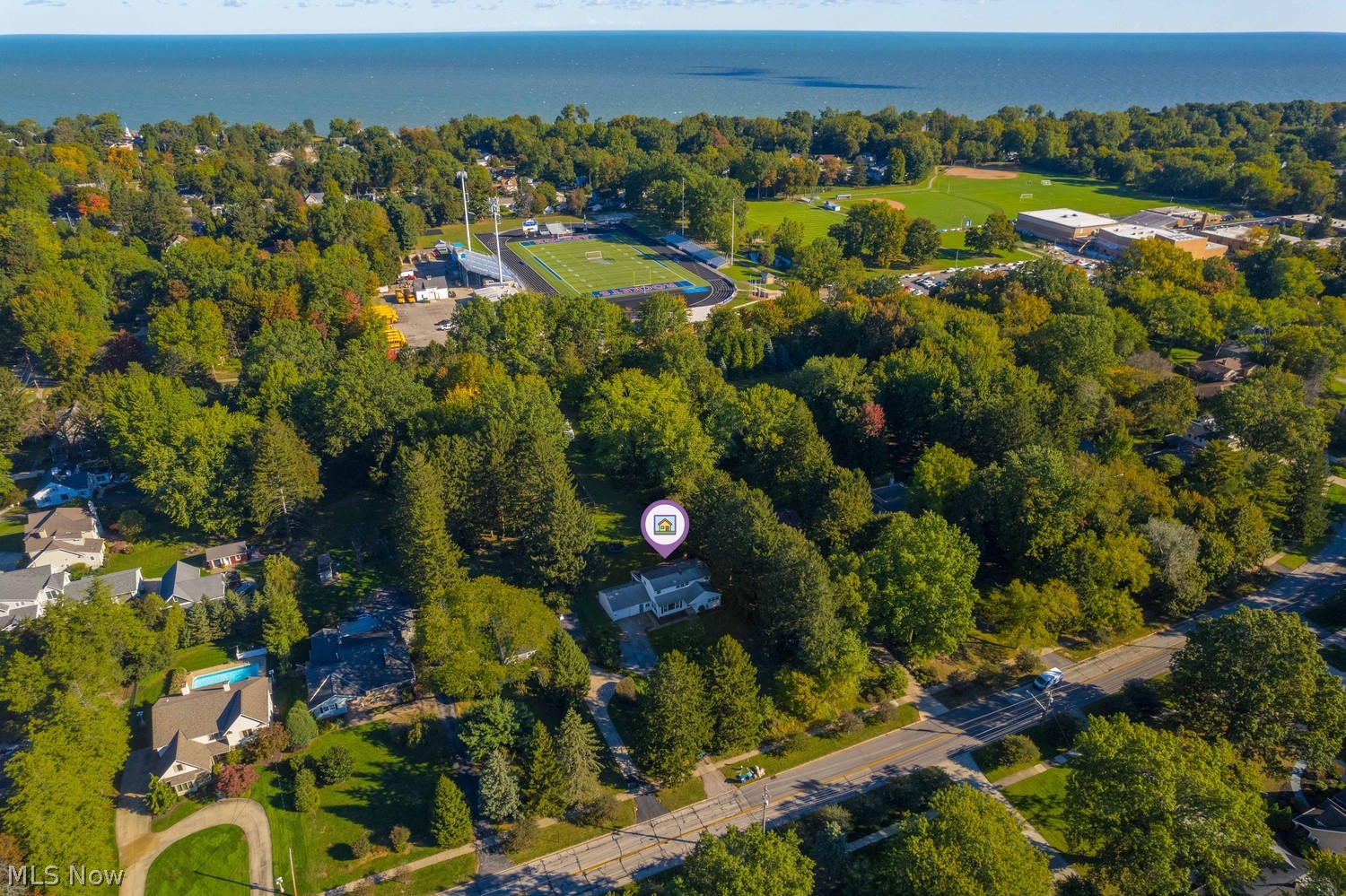 29626 Wolf Road Bay Village OH 44140