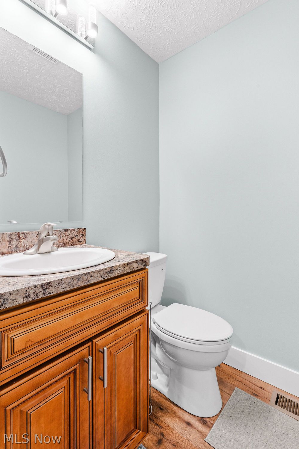 5566 S Prospect Street Ravenna OH 44266