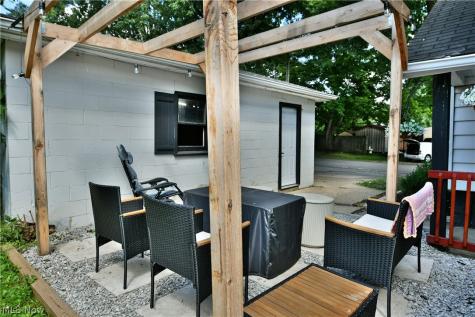 504 5th Street Niles OH 44446