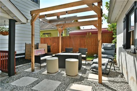 504 5th Street Niles OH 44446