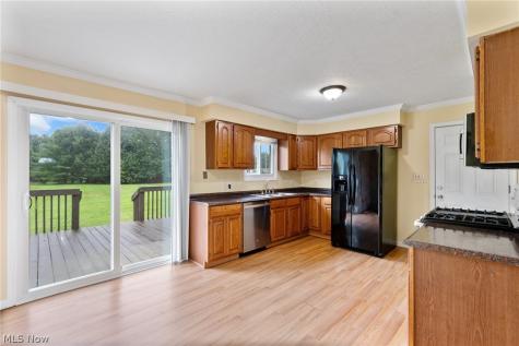289 Elson Avenue Barberton OH 44203