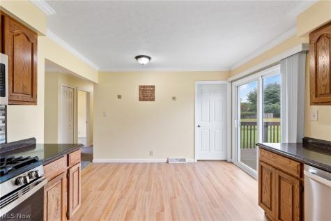 289 Elson Avenue Barberton OH 44203