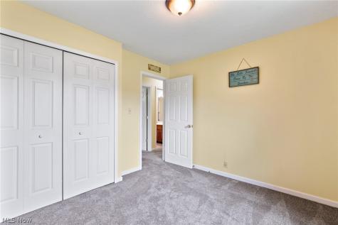 289 Elson Avenue Barberton OH 44203