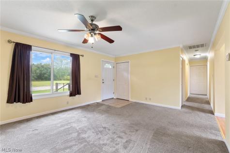 289 Elson Avenue Barberton OH 44203