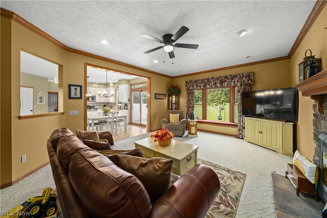 159 Kingston Drive Aurora OH 44202