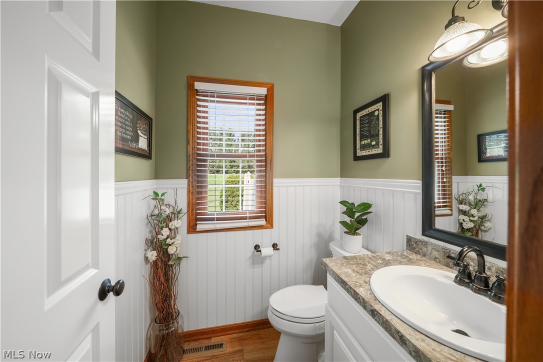159 Kingston Drive Aurora OH 44202