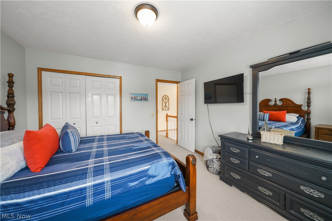 159 Kingston Drive Aurora OH 44202