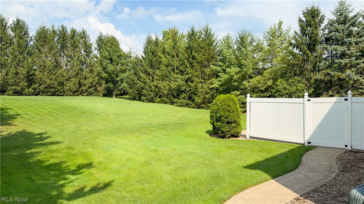 159 Kingston Drive Aurora OH 44202