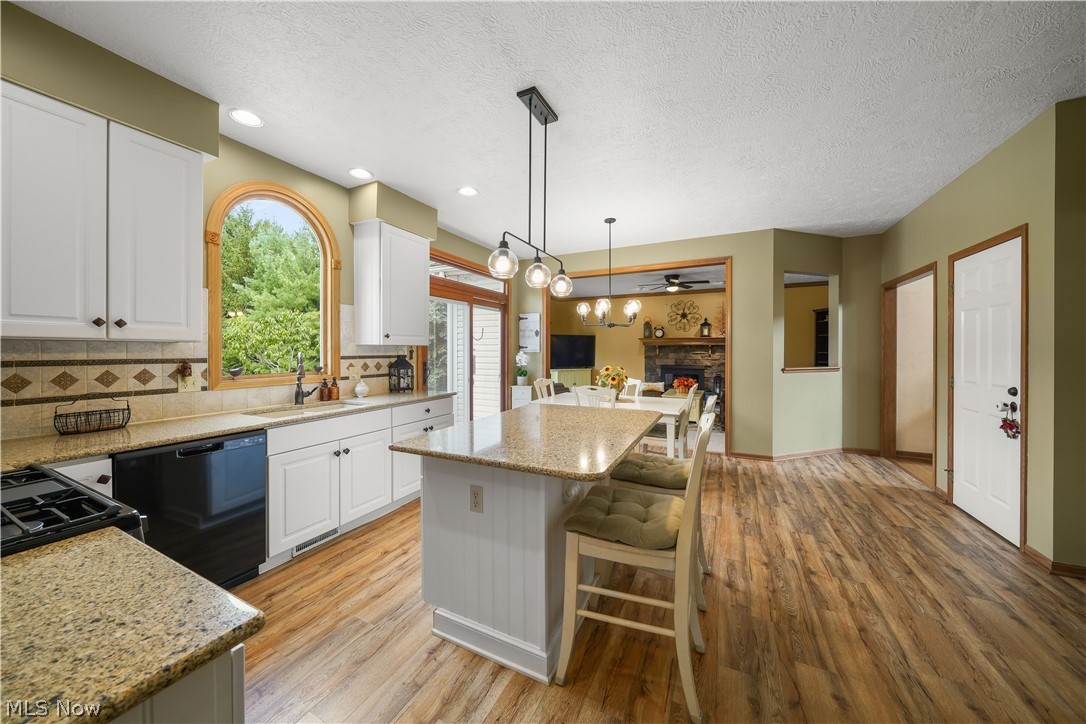 159 Kingston Drive Aurora OH 44202