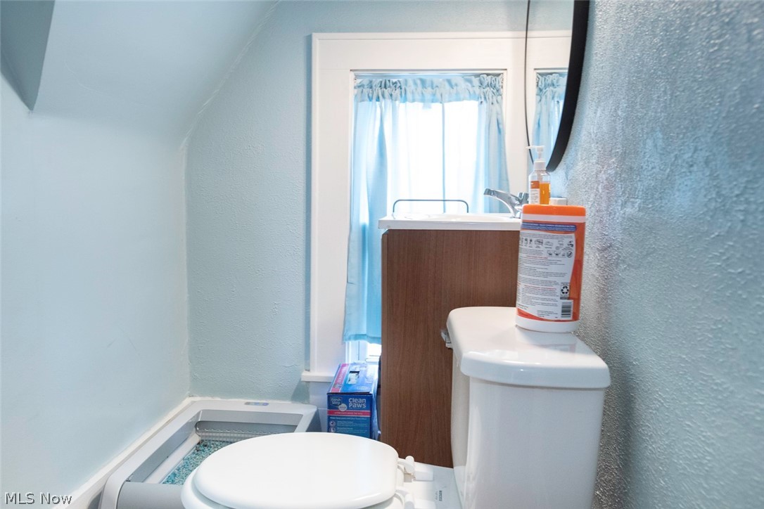 652 Parkway Boulevard Norton OH 44203