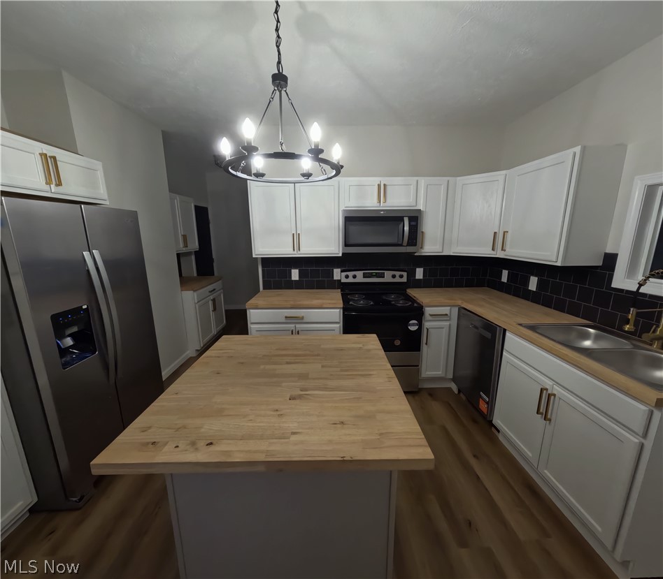 511 W Vine Street Martins Ferry OH 43935